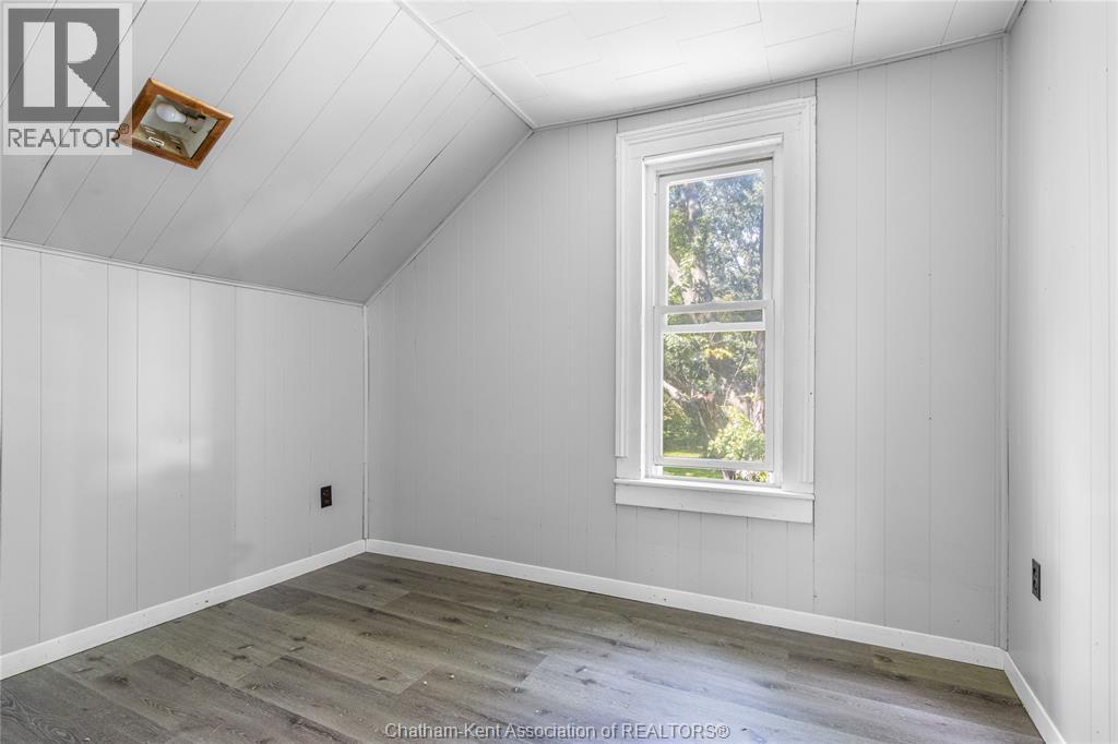 23028 Doherty Street Property Photo 18