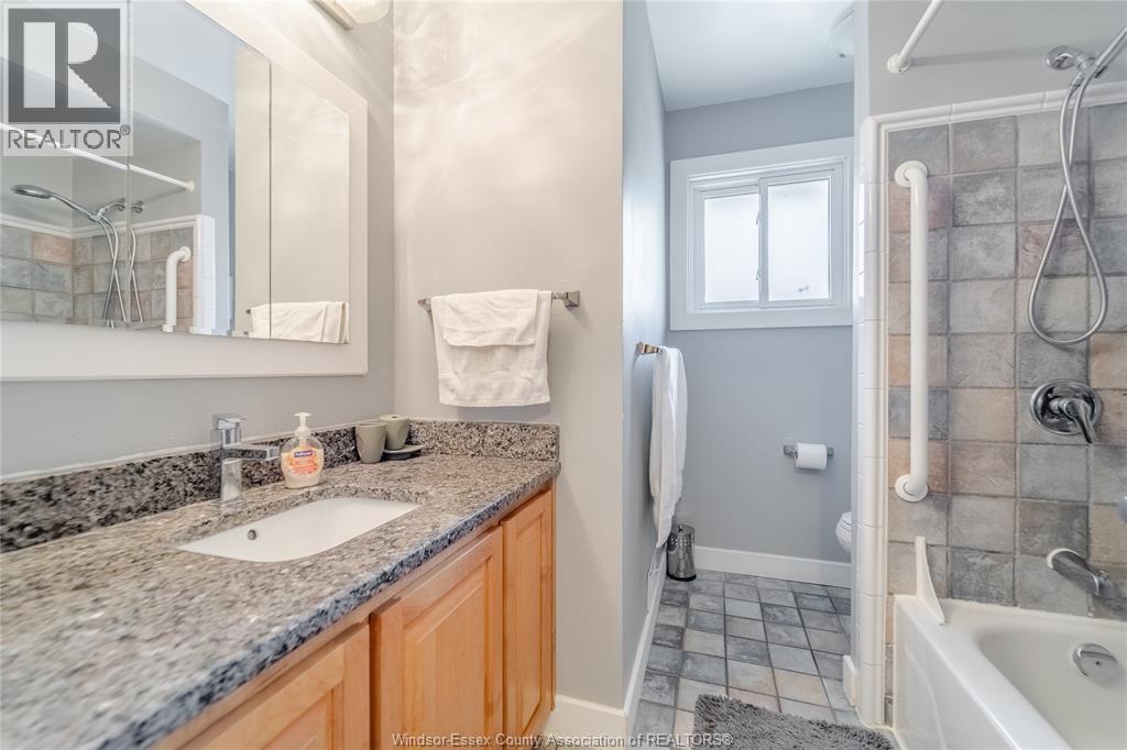 2522 Armstrong Avenue Property Photo 11