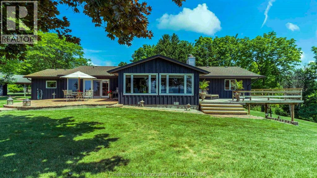 7678 Talbot Trail West Property Photo 1