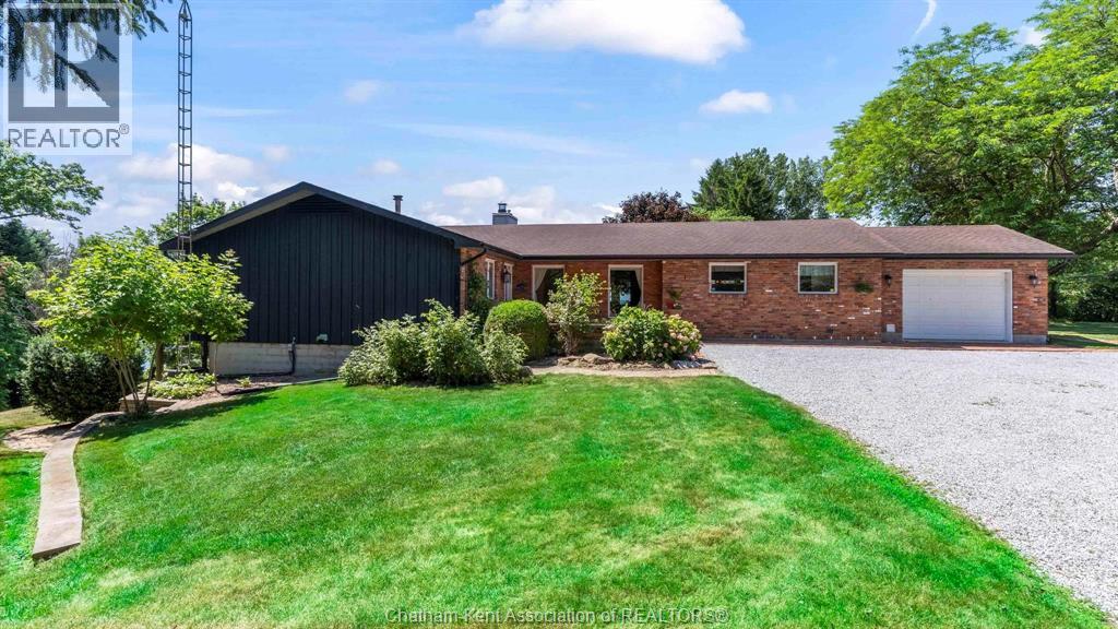 7678 Talbot Trail West Property Photo 5