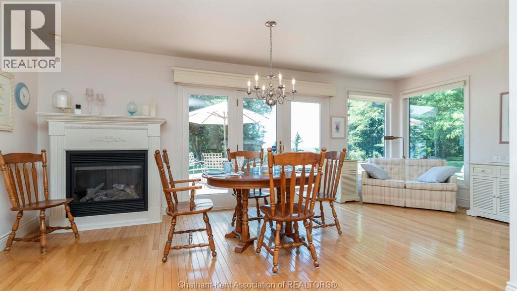 7678 Talbot Trail West Property Photo 14