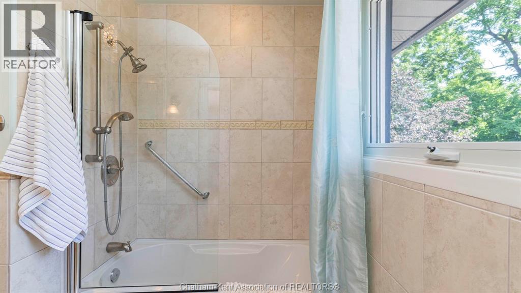 7678 Talbot Trail West Property Photo 23