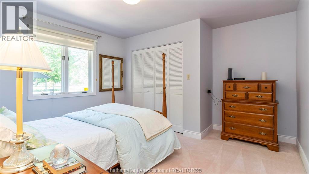 7678 Talbot Trail West Property Photo 24