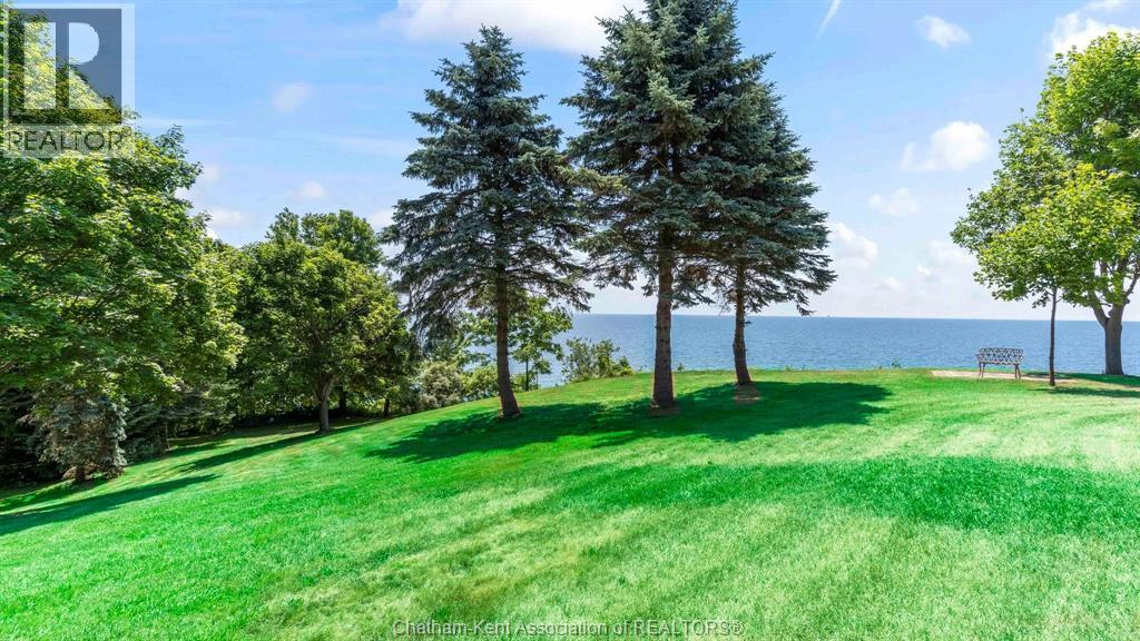 7678 Talbot Trail West Property Photo 36
