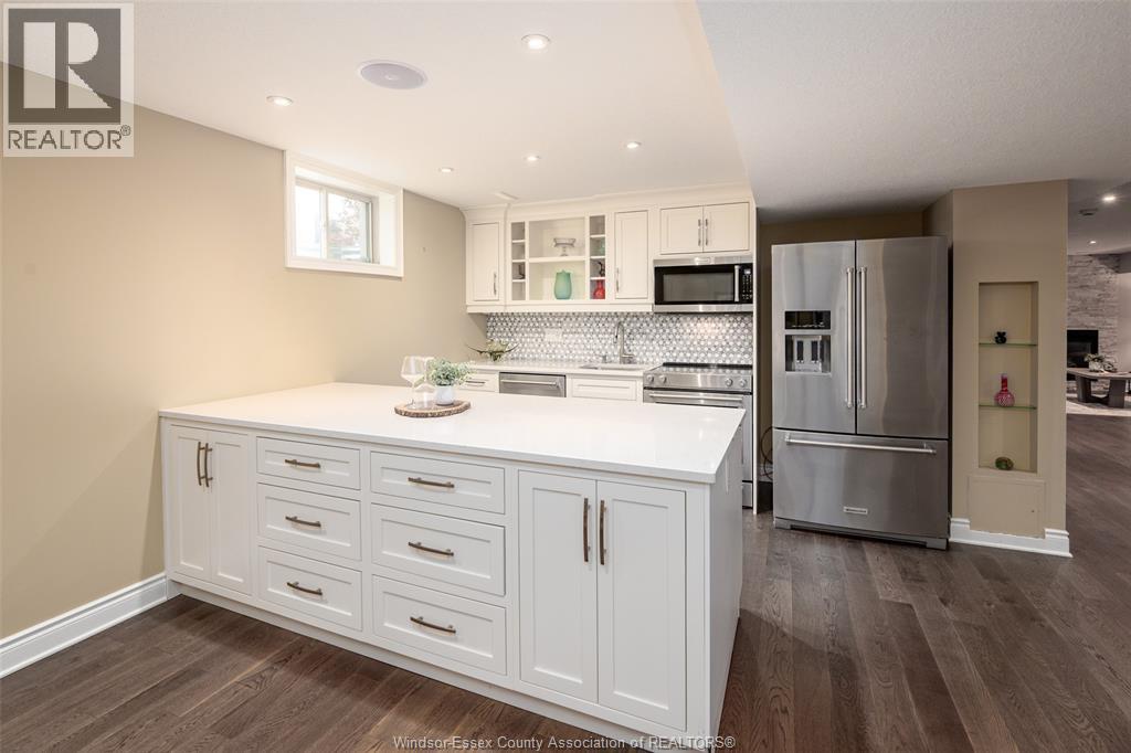 286 Dufferin Street Property Photo 28