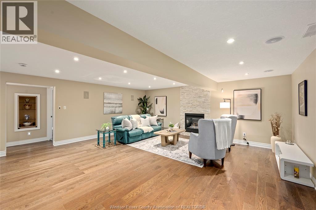 286 Dufferin Street Property Photo 31