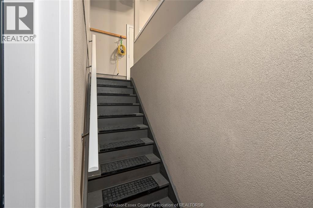286 Dufferin Street Property Photo 37