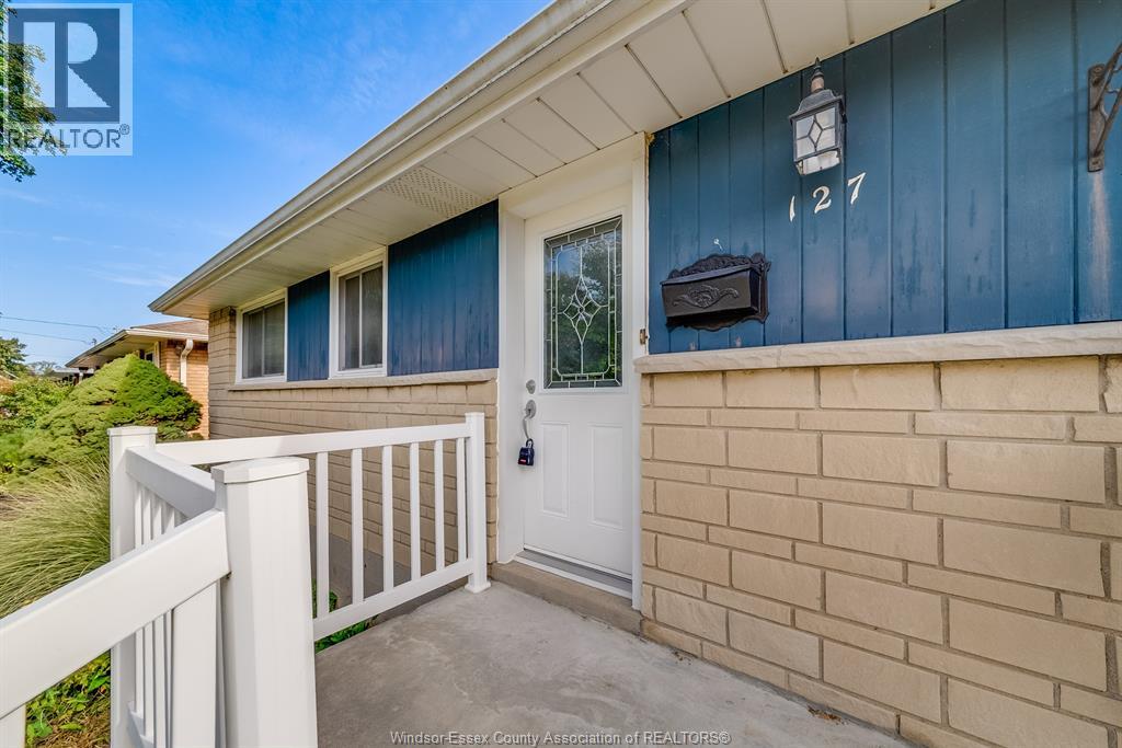 127 Coverdale Street Property Photo 3