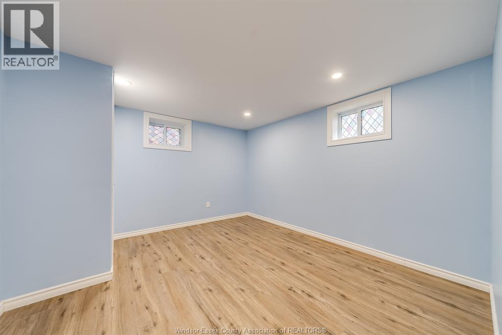127 Coverdale Street Property Photo 22