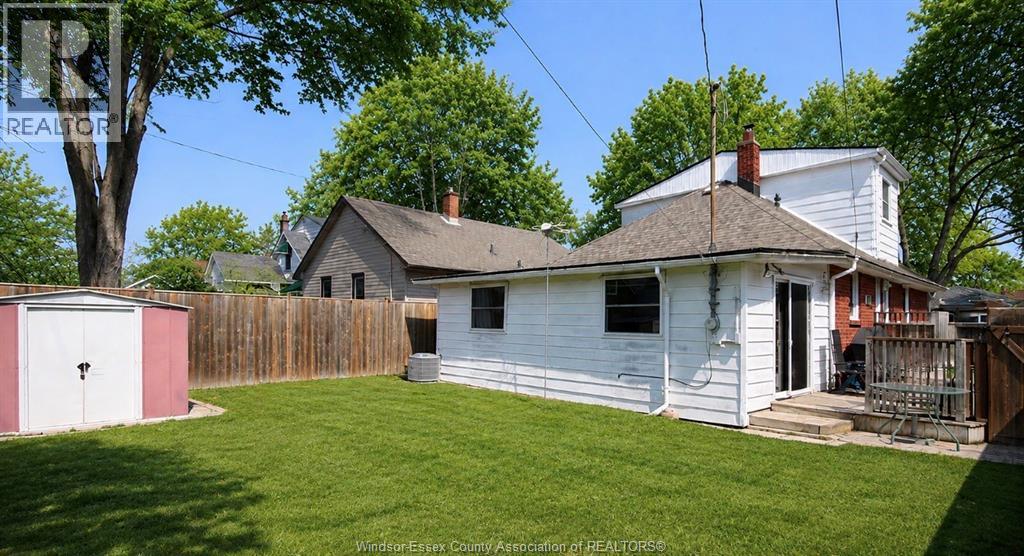 1067 St. Louis Property Photo 2