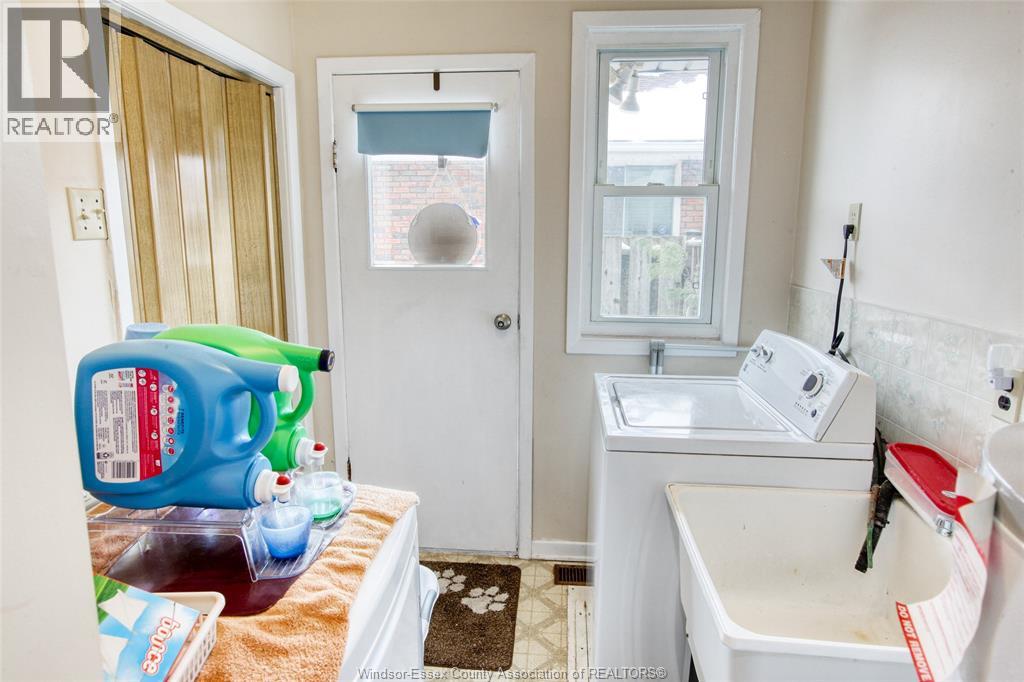 1067 St. Louis Property Photo 12