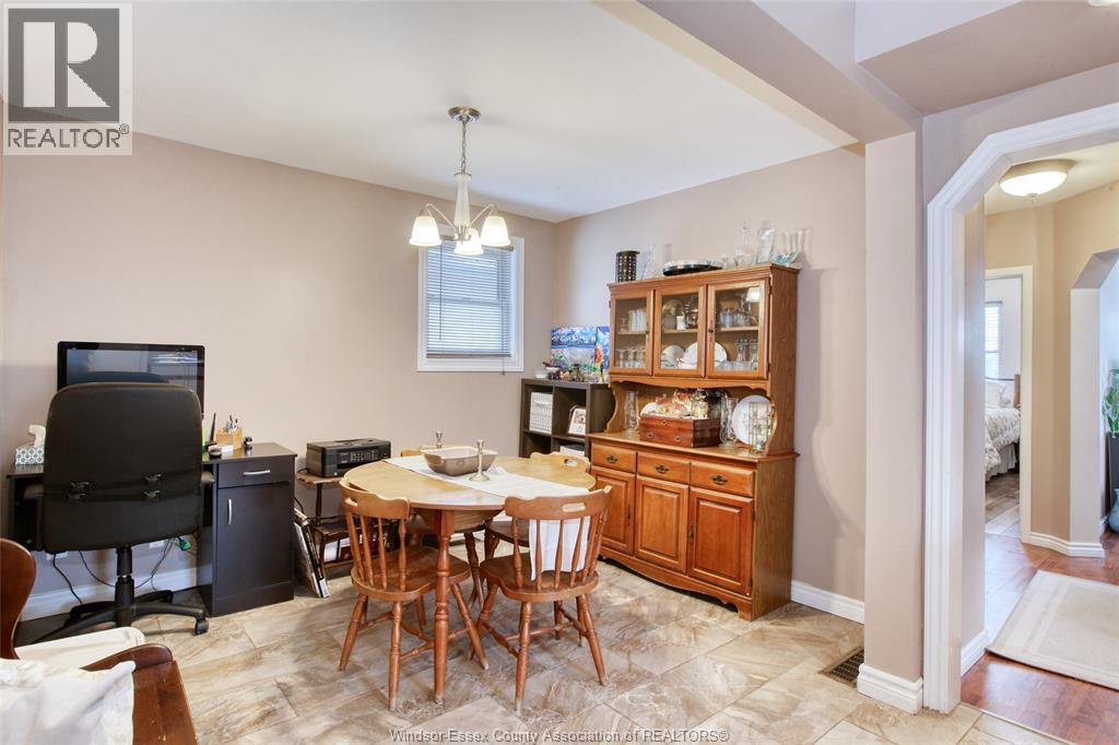 1067 St. Louis Property Photo 14