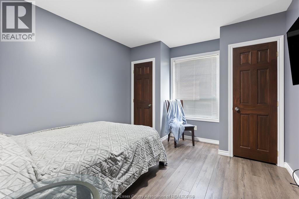 1167 Pierre Avenue Property Photo 8