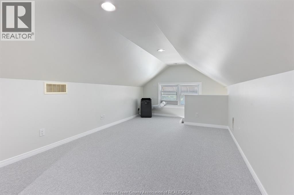 1167 Pierre Avenue Property Photo 13