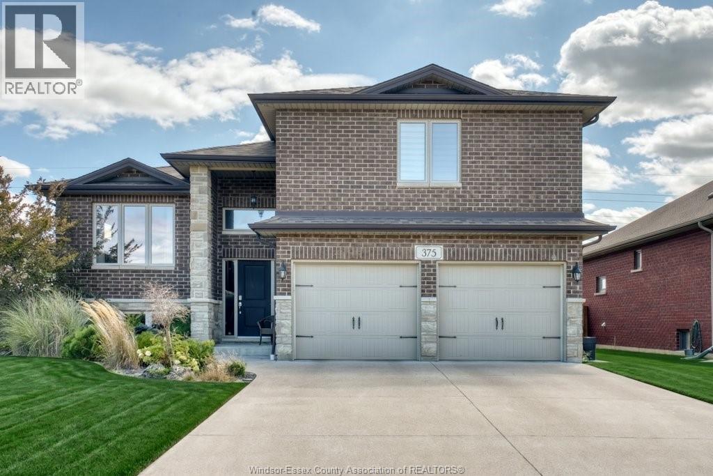 375 PIROLI CRESCENT Property Photo 1
