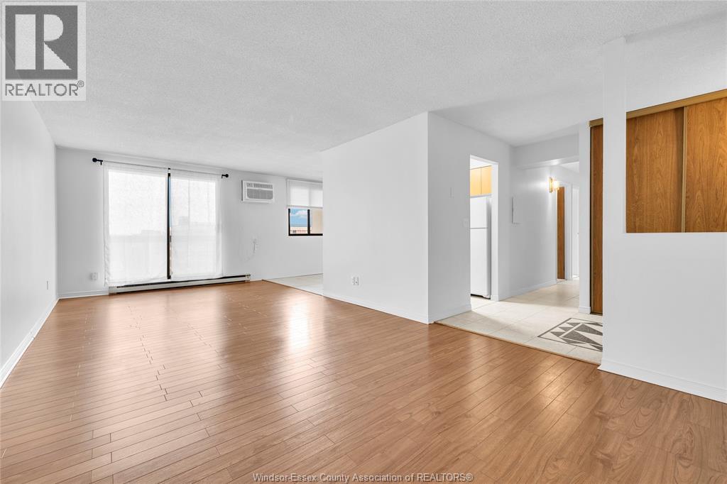 150 Park West Unit# 816 Property Photo 8