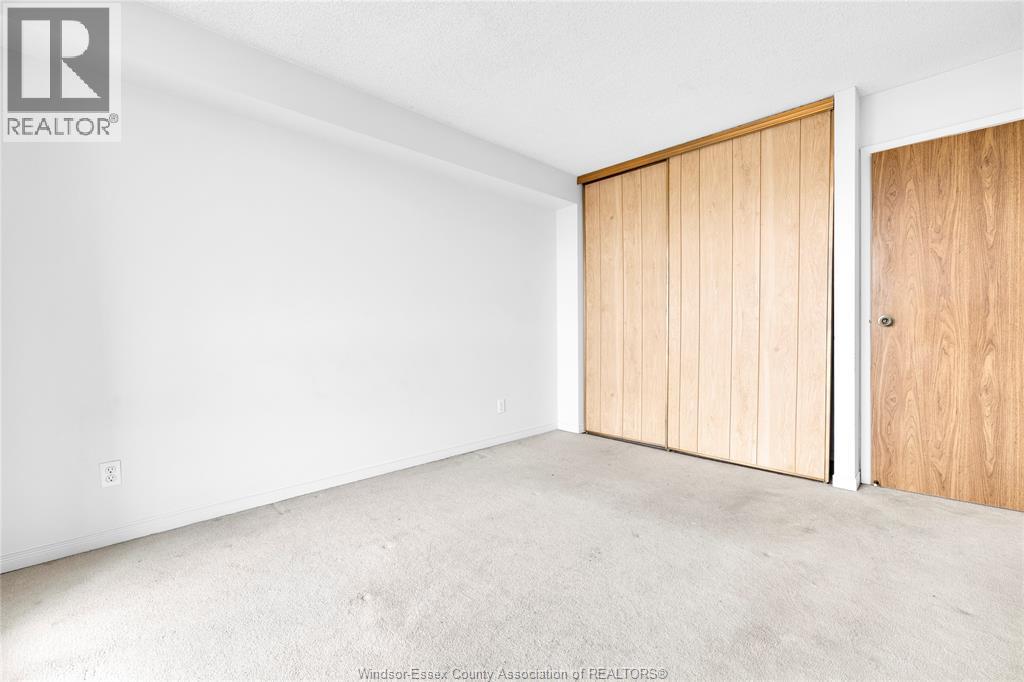 150 Park West Unit# 816 Property Photo 17