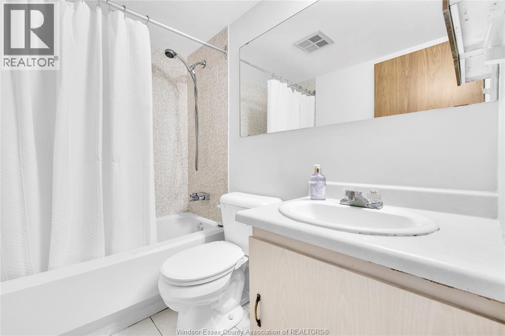 150 Park West Unit# 816 Property Photo 19