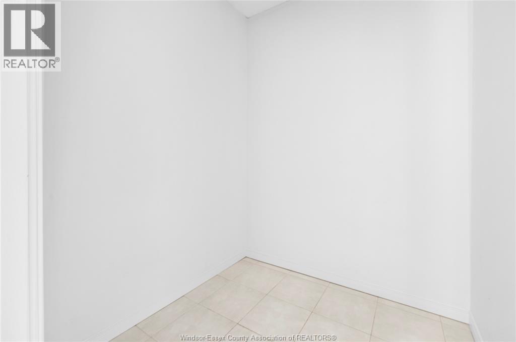150 Park West Unit# 816 Property Photo 21