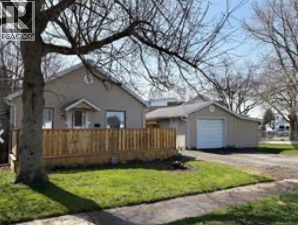 155 Running Creek DRIVE