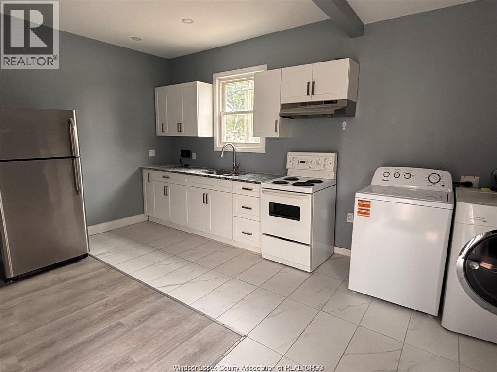637 TUSCARORA Property Photo 1