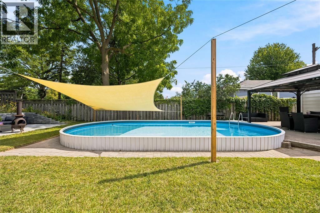 698 Pineview Avenue Property Photo 34