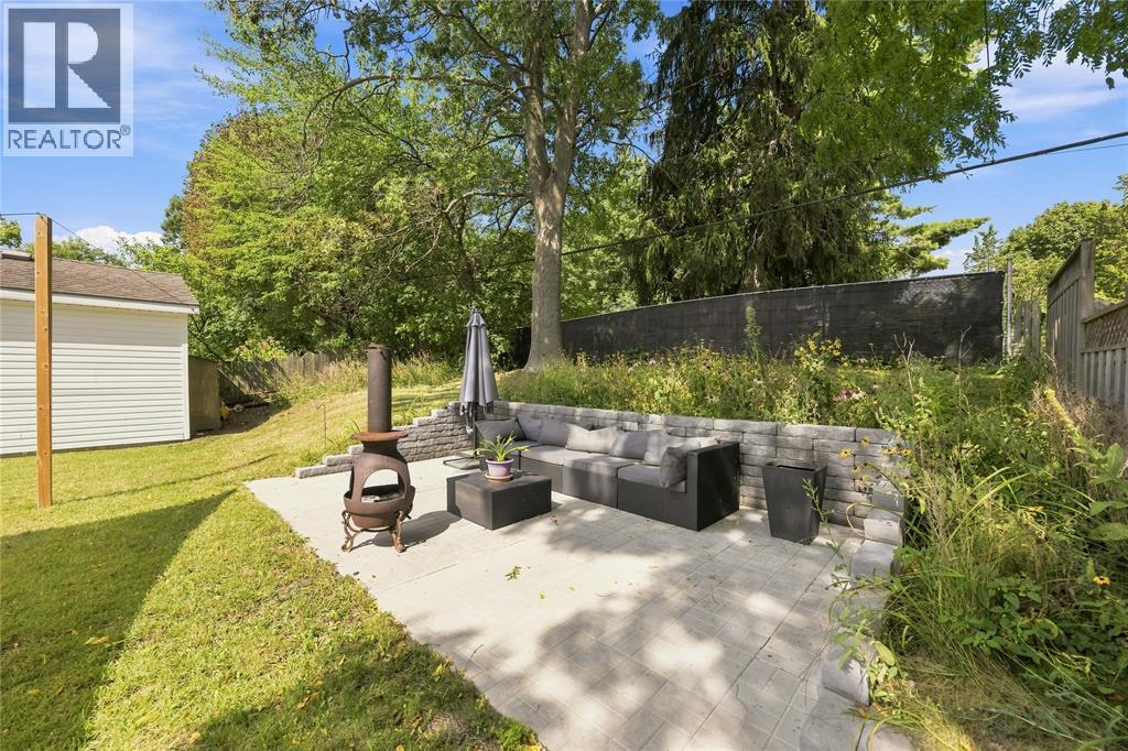 698 Pineview Avenue Property Photo 37