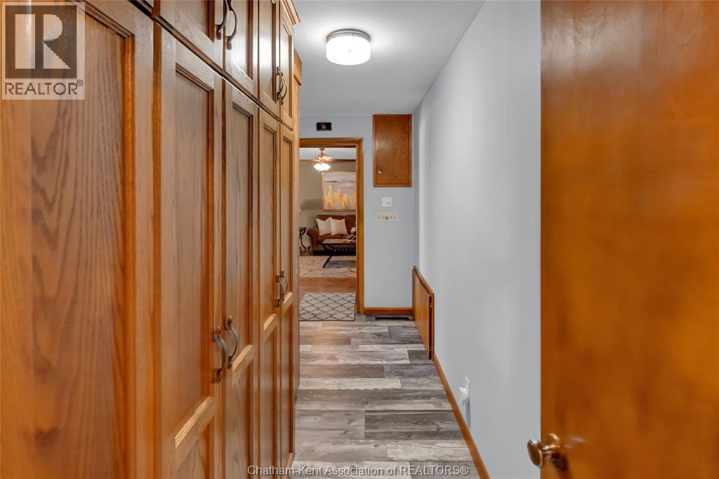7 Sullivan Street Property Photo 19
