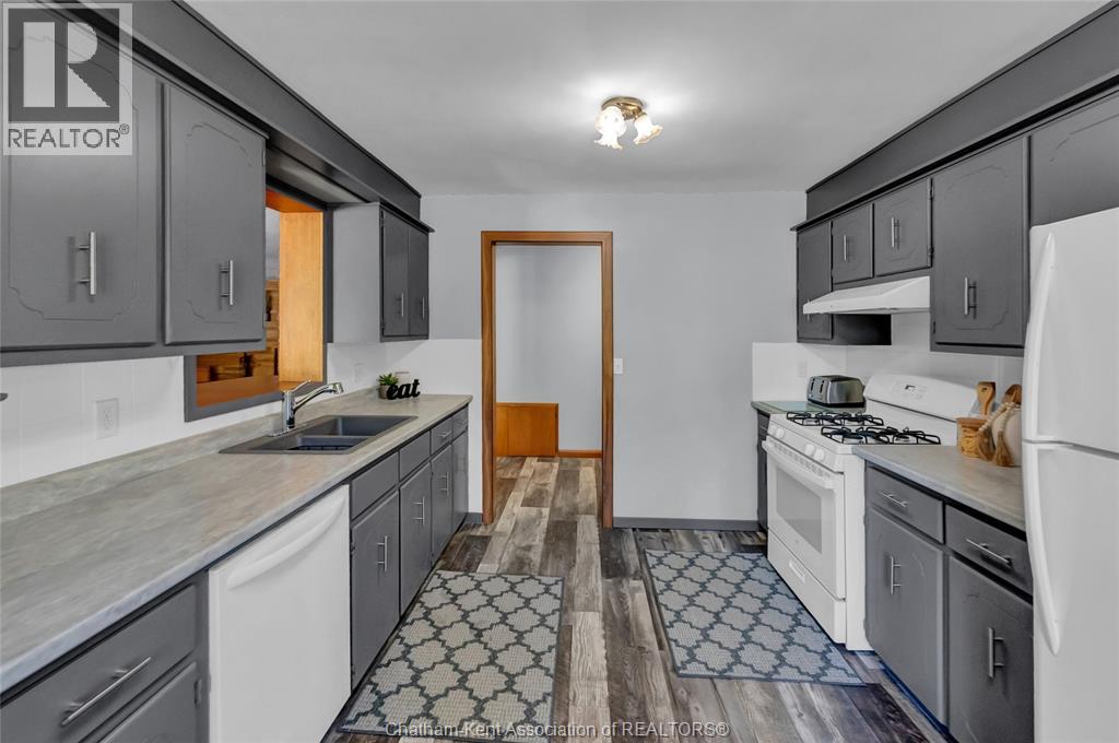 7 Sullivan Street Property Photo 27