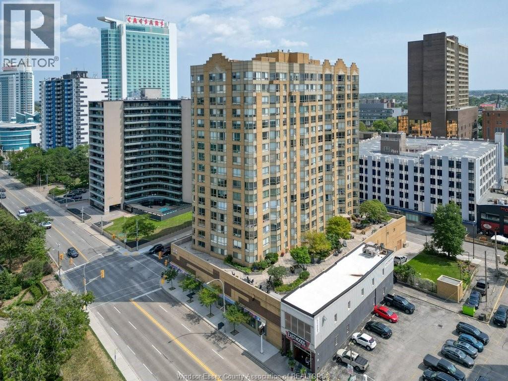75 Riverside Drive East Unit# 1204 Photo de la propriété 1