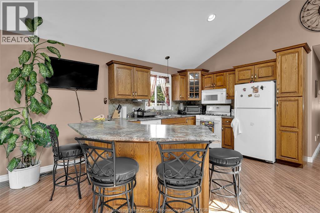 747 Eugenie Property Photo 15