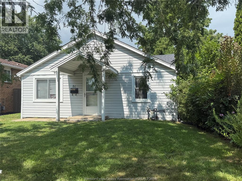 81 ROBINSON Property Photo 1