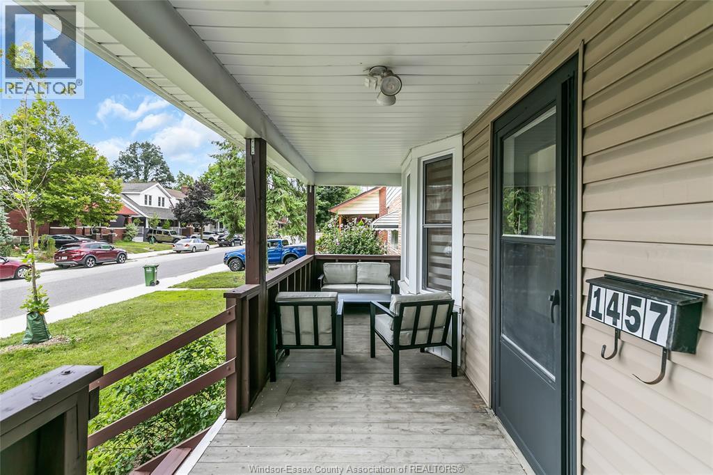1457 Dougall Property Photo 4
