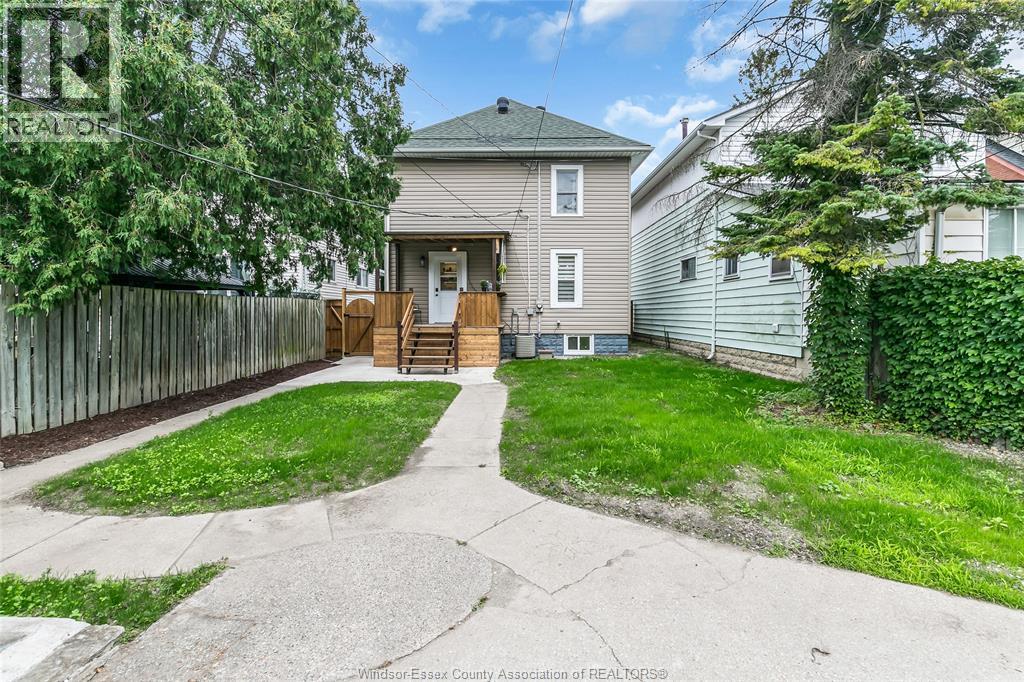 1457 Dougall Property Photo 31