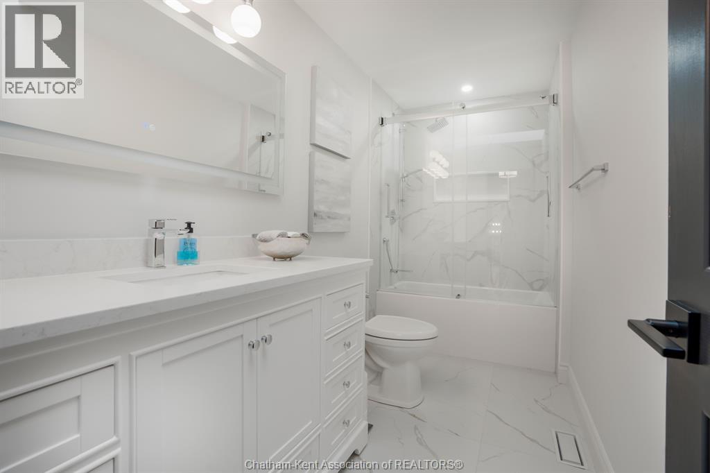 22735 Creek Road Property Photo 38