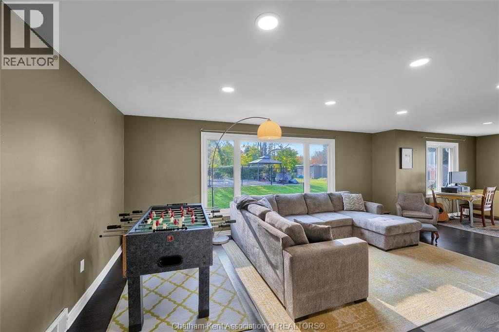6 Devon Drive Property Photo 13