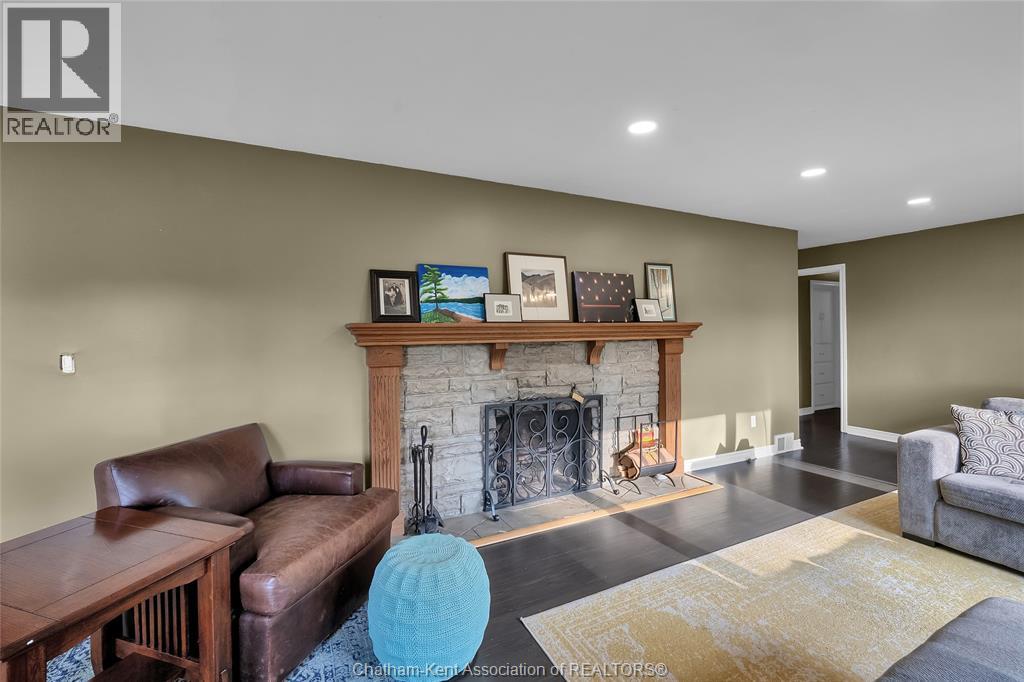 6 Devon Drive Property Photo 18