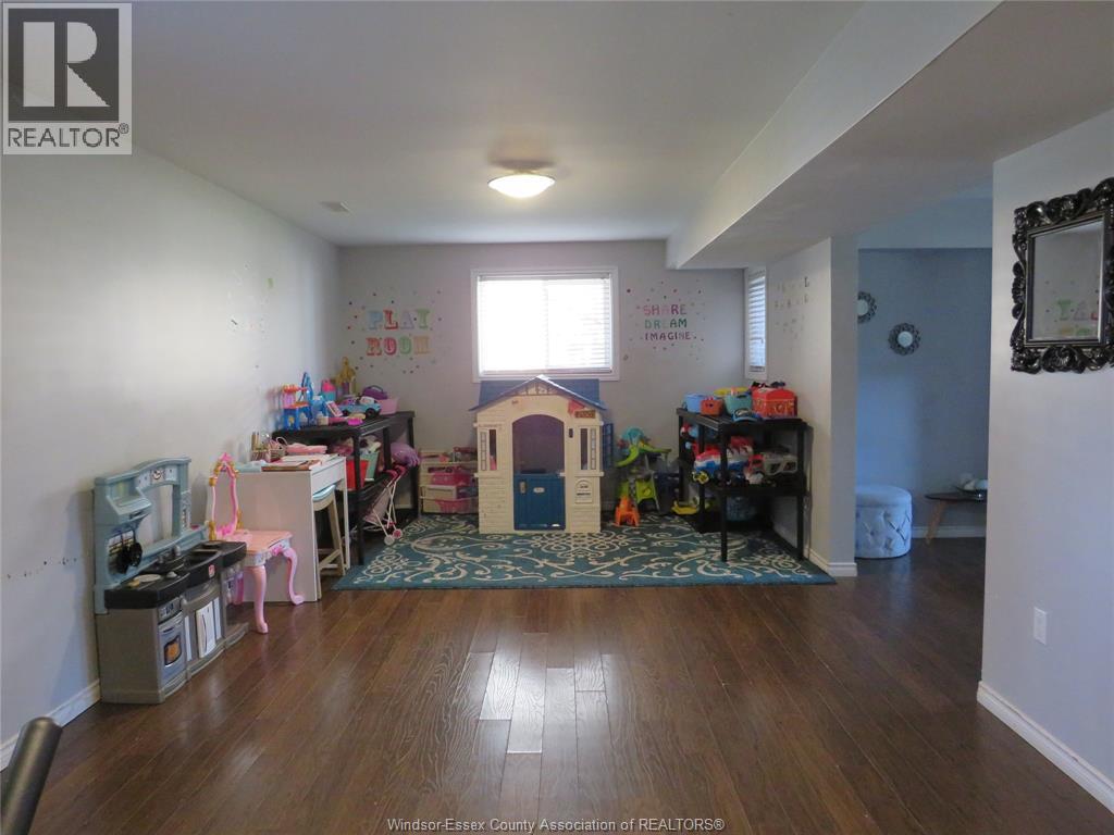53 Antonio Property Photo 21