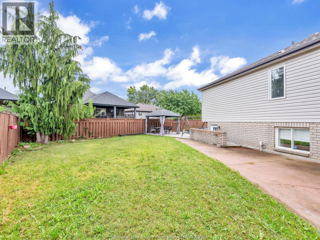 11143 Ancona Crescent Property Photo 4