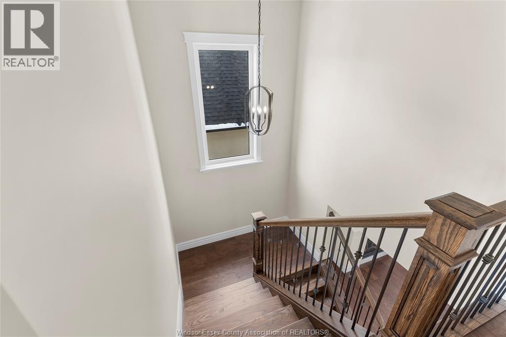 71 Redwood Property Photo 14