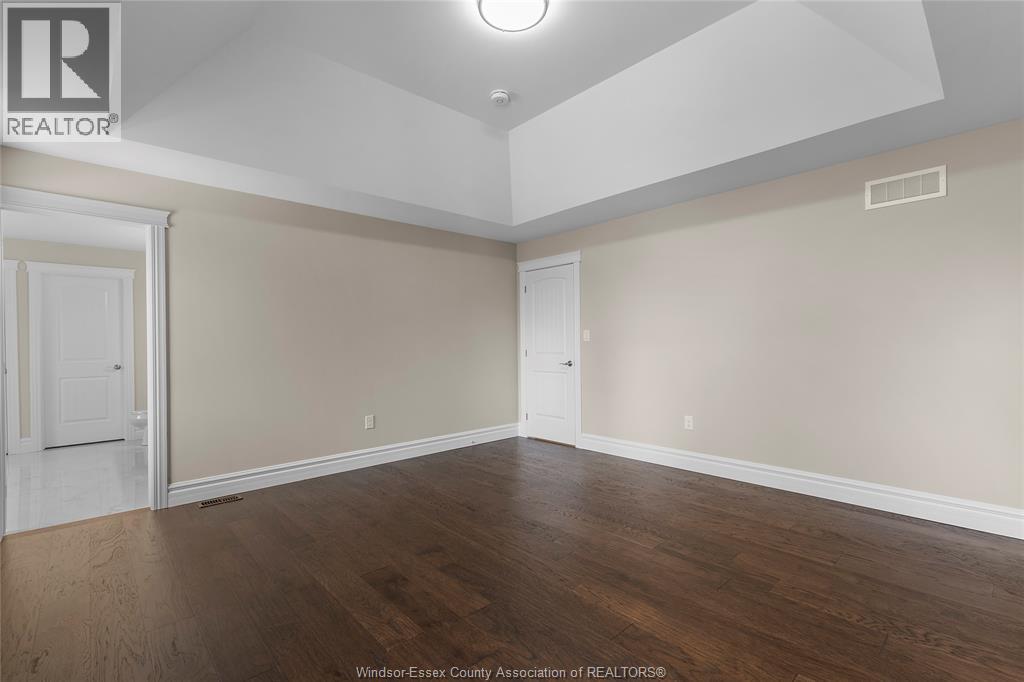 71 Redwood Property Photo 18