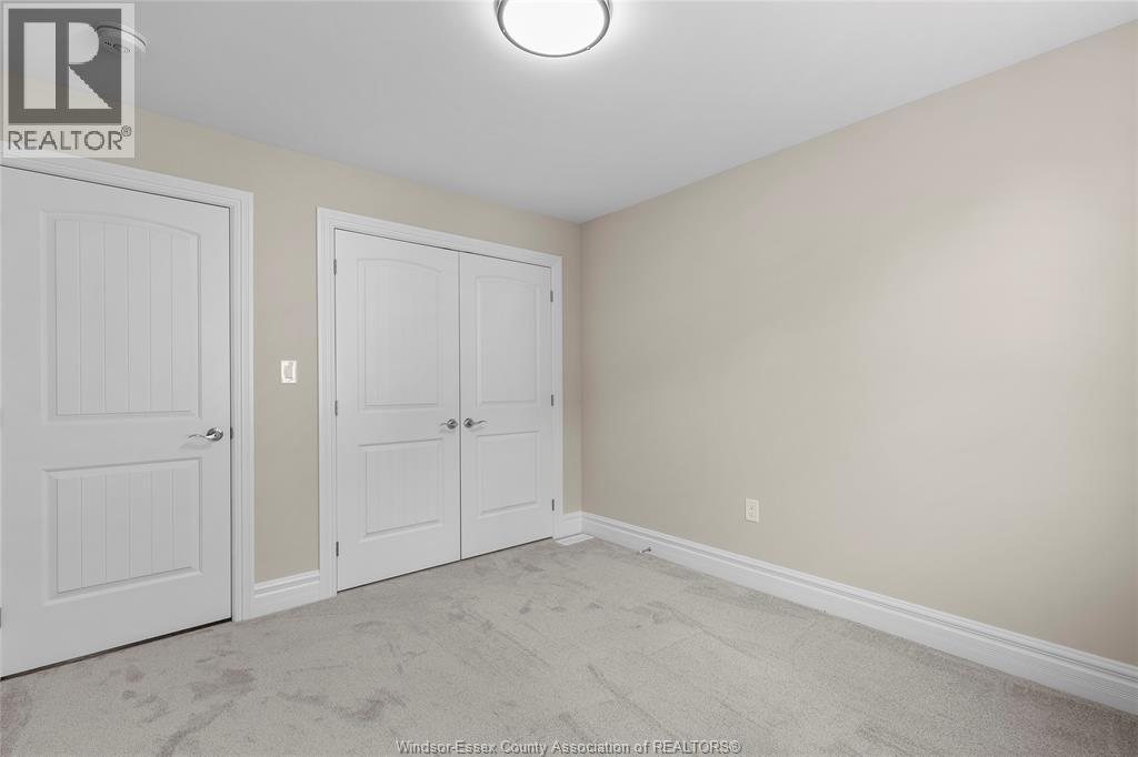 71 Redwood Property Photo 23