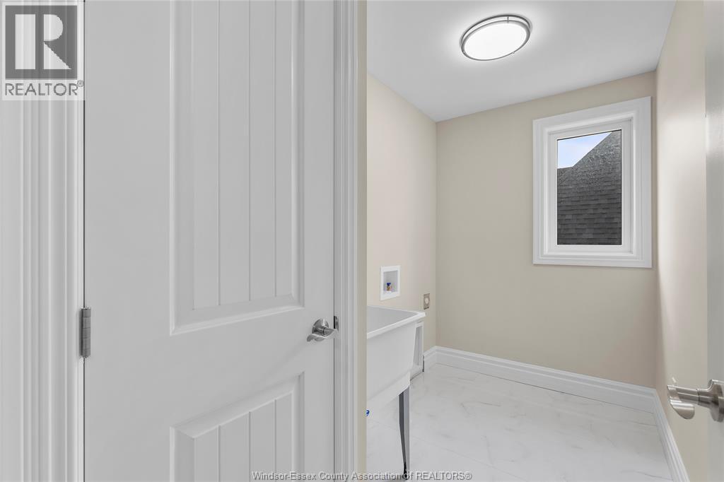 71 Redwood Property Photo 26
