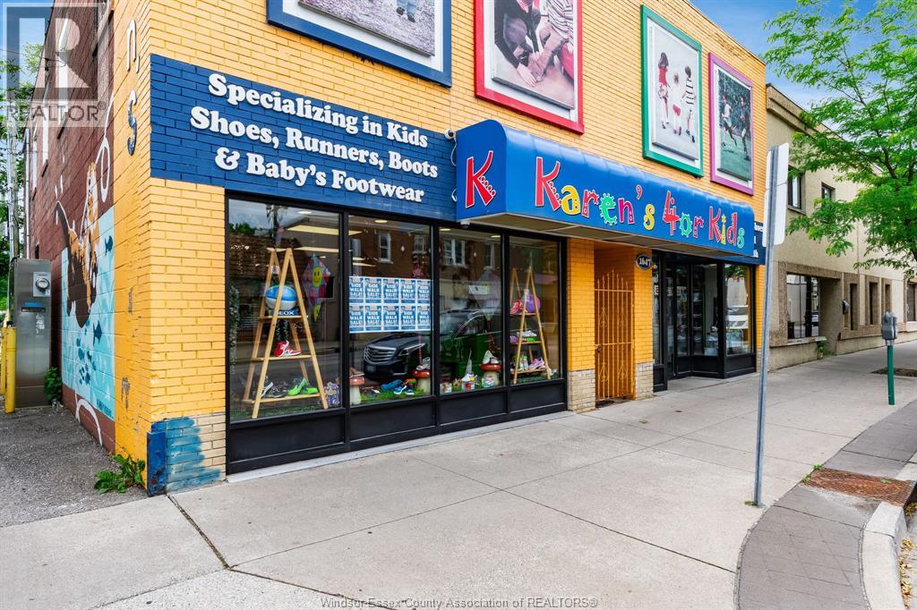 1643 Ottawa STREET Property Photo 1