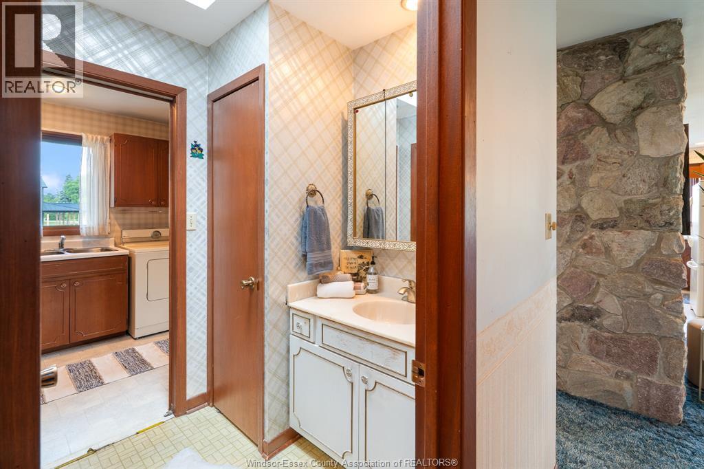 575 Talbot Road East Property Photo 22