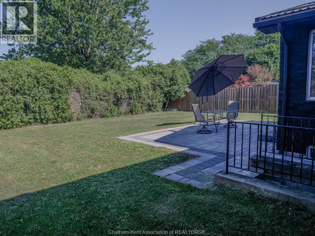 94 Ottawa Drive Property Photo 7