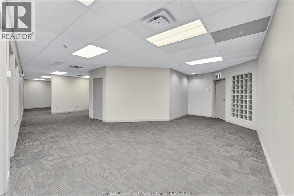301 Ouellette Property Photo 10