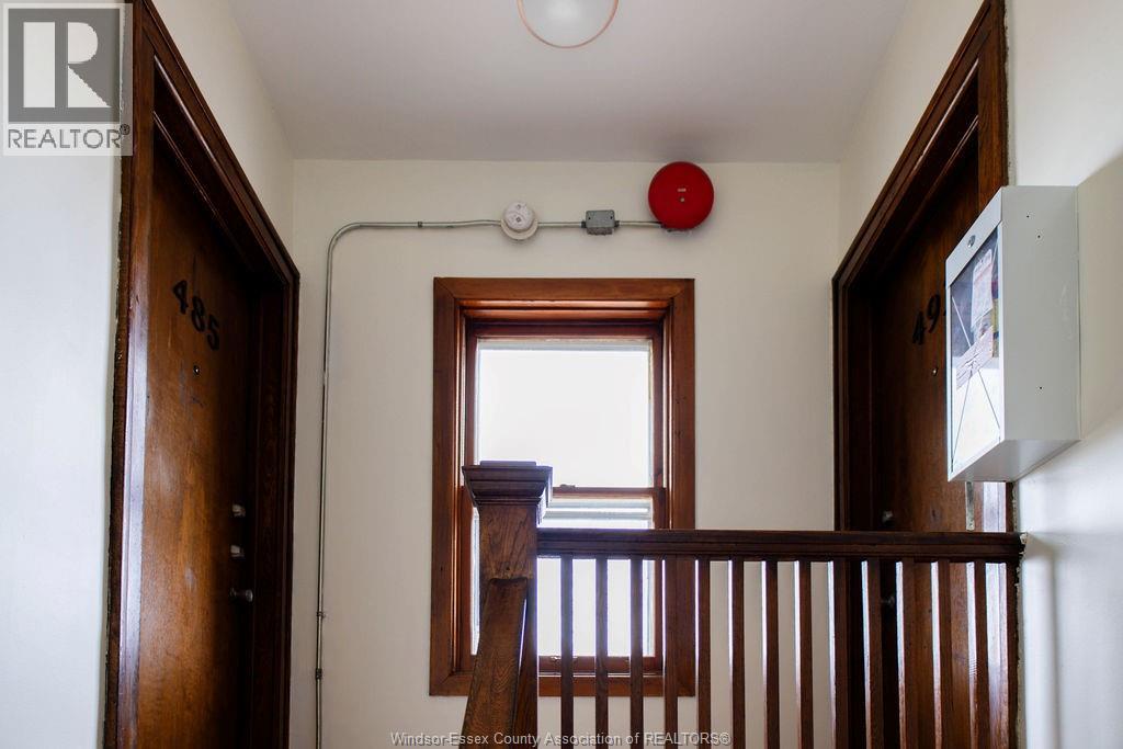 485 Louis Avenue Property Photo 21