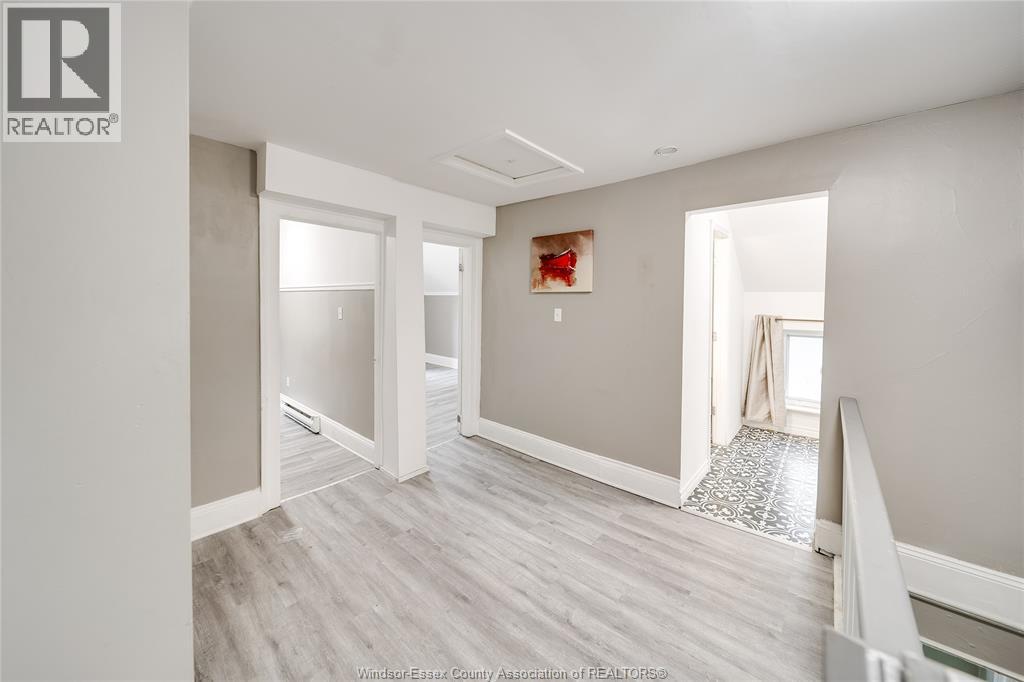 211 Cameron Property Photo 19
