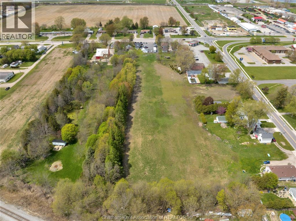 7756 Queen's Line Property Photo 4